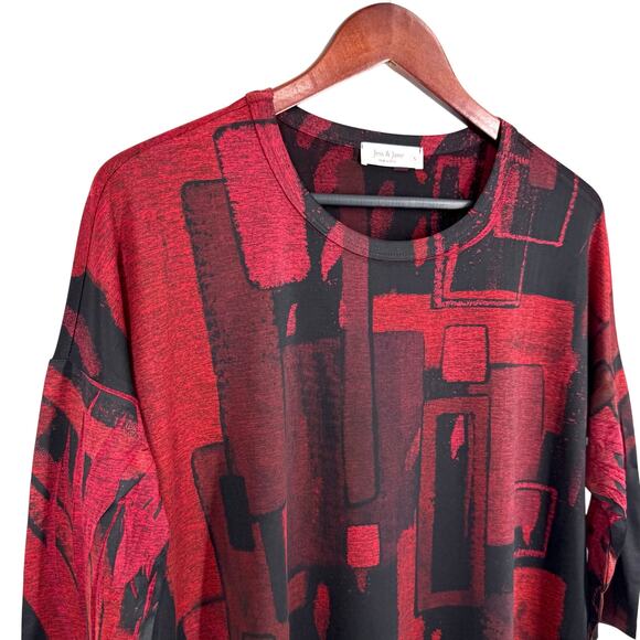 NEW NWOT Jess & Jane Sz Small Red Black Wearable Art Blouse Shirt Top Artsy - Picture 3 of 7